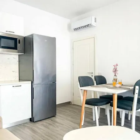 Apartment Bonita By Adriatic Living * Golem (Tirana)
