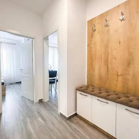 Apartment Bonita By Adriatic Living Apartment Golem (Tirana)